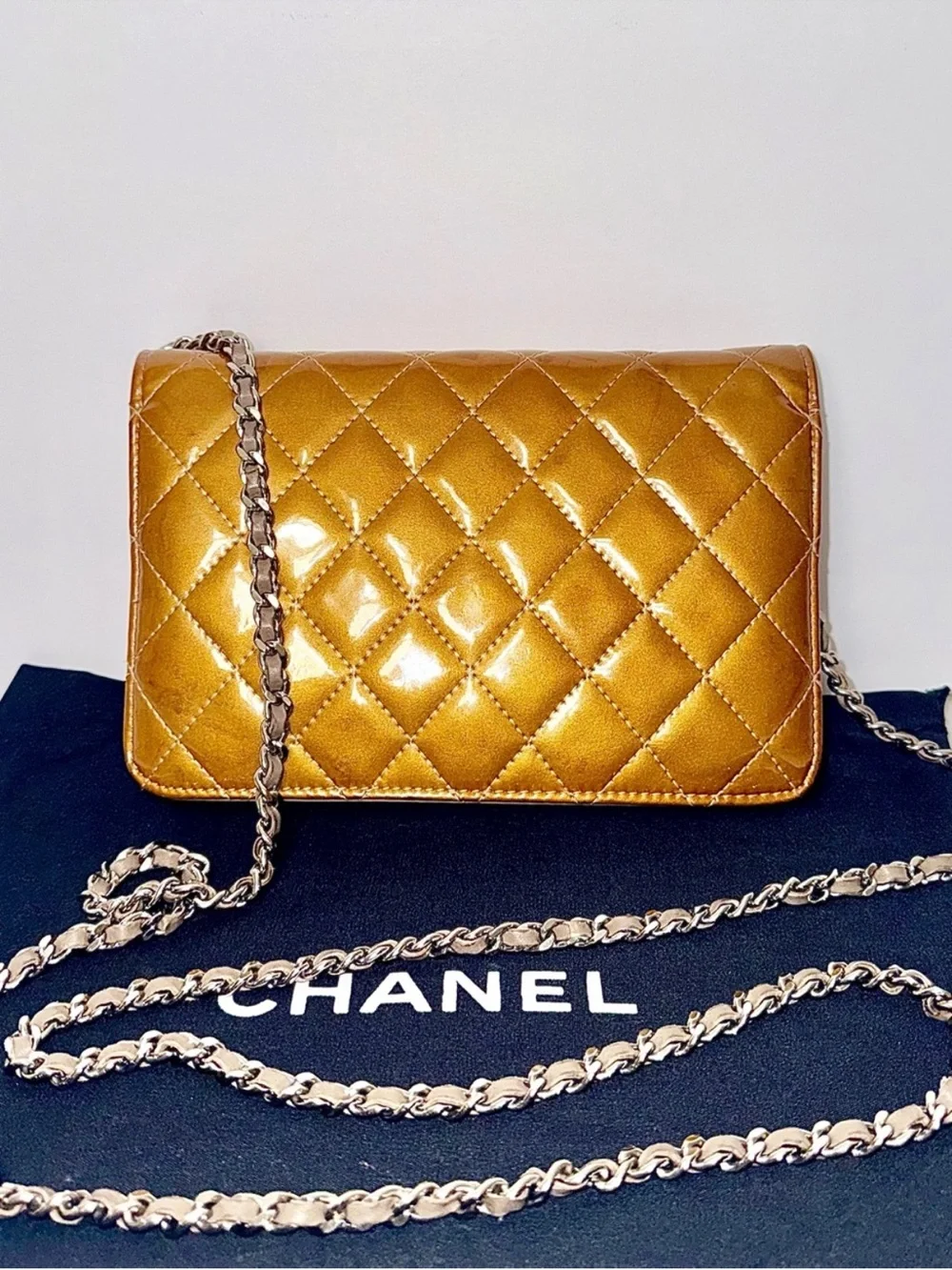 CHANEL Metallic Champagne Gold Quilted Patent Leather Crossbody AUTHENTIC